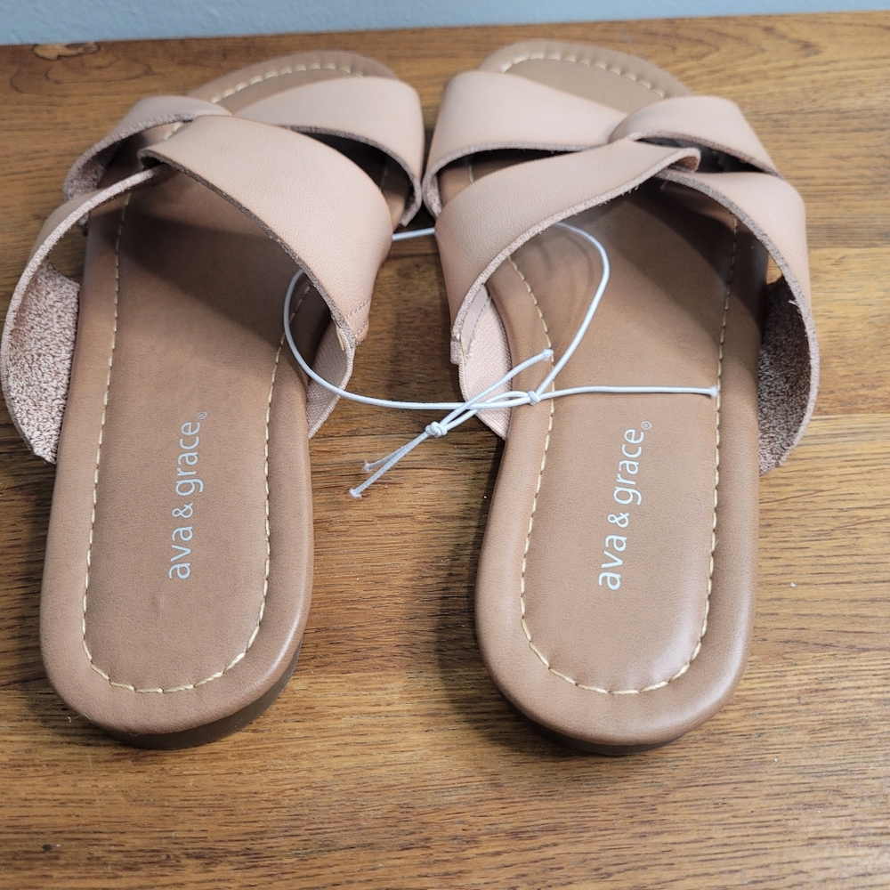 Ava And Grace Margot Flat Sandals Size 6M - Picture 2 of 7